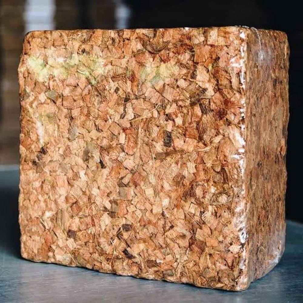 Home Coconut Husk Chips 5kg Block